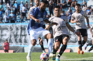 Triunfo de Gimnasia de Jujuy frente a Deportivo Maipú