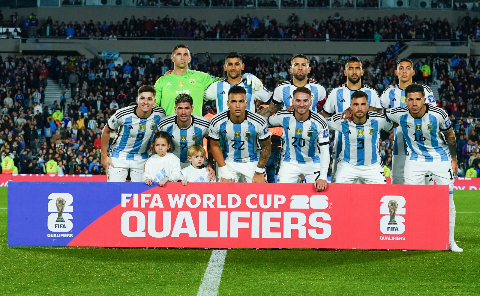 Argentina tiene futuro sin Messi: la selección jugó un brillante partido sin su capitán