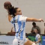 La mendocina Martinelli debutó en la Mayor de handball y festejó un título con Argentina en España