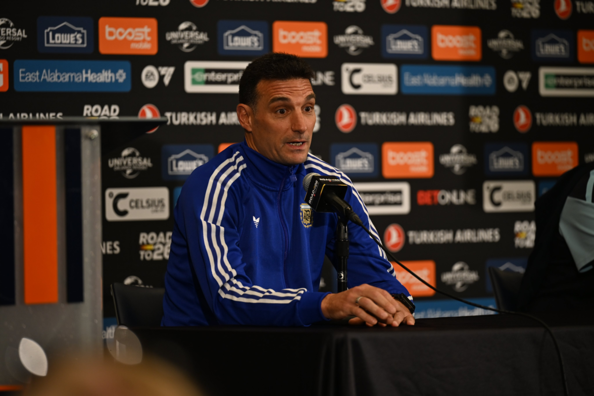 Scaloni conferencia de prensa
