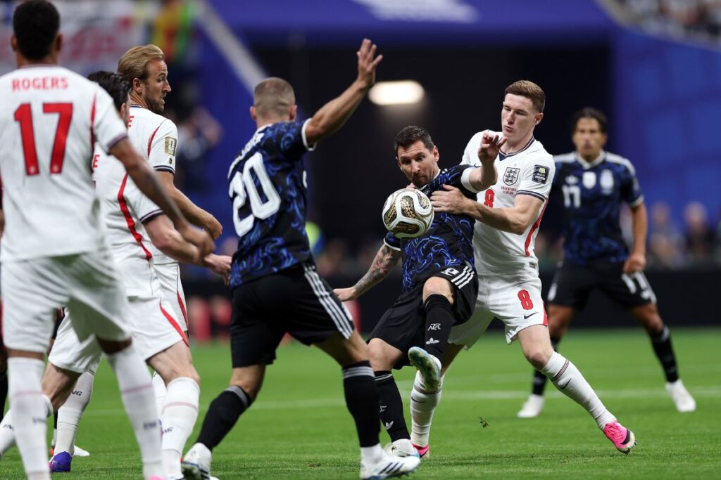 messi vs inglaterra